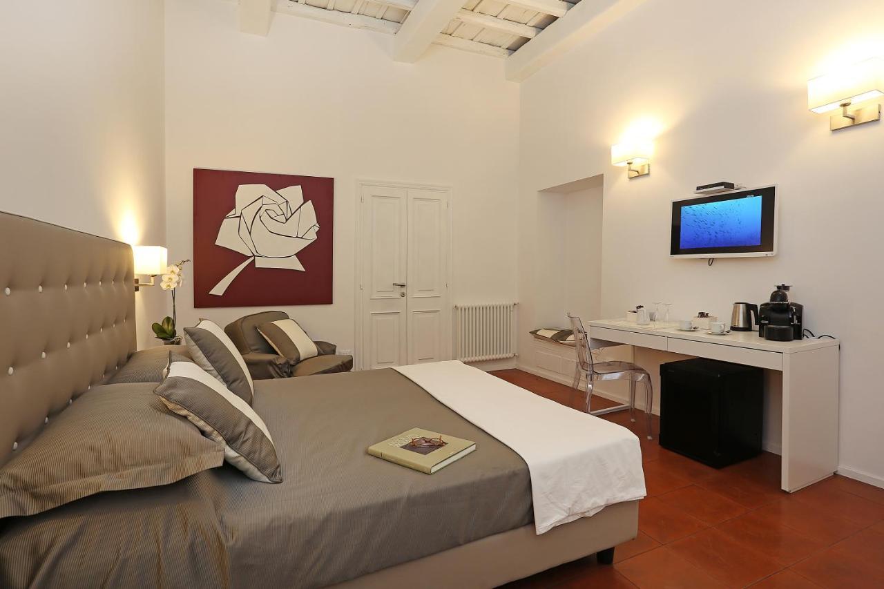 Bed and Breakfast Domus Croce Рим Экстерьер фото