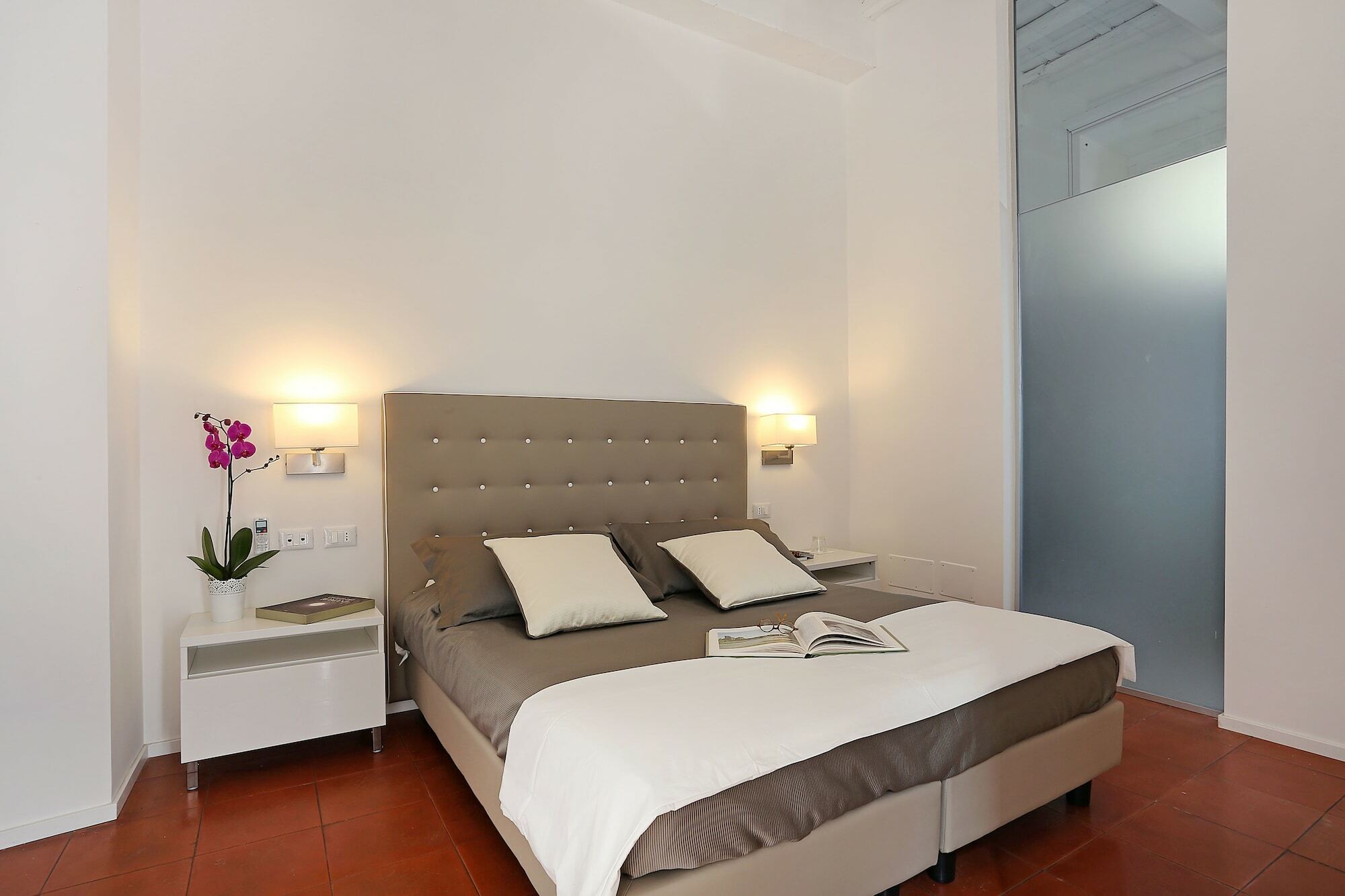 Bed and Breakfast Domus Croce Рим Экстерьер фото